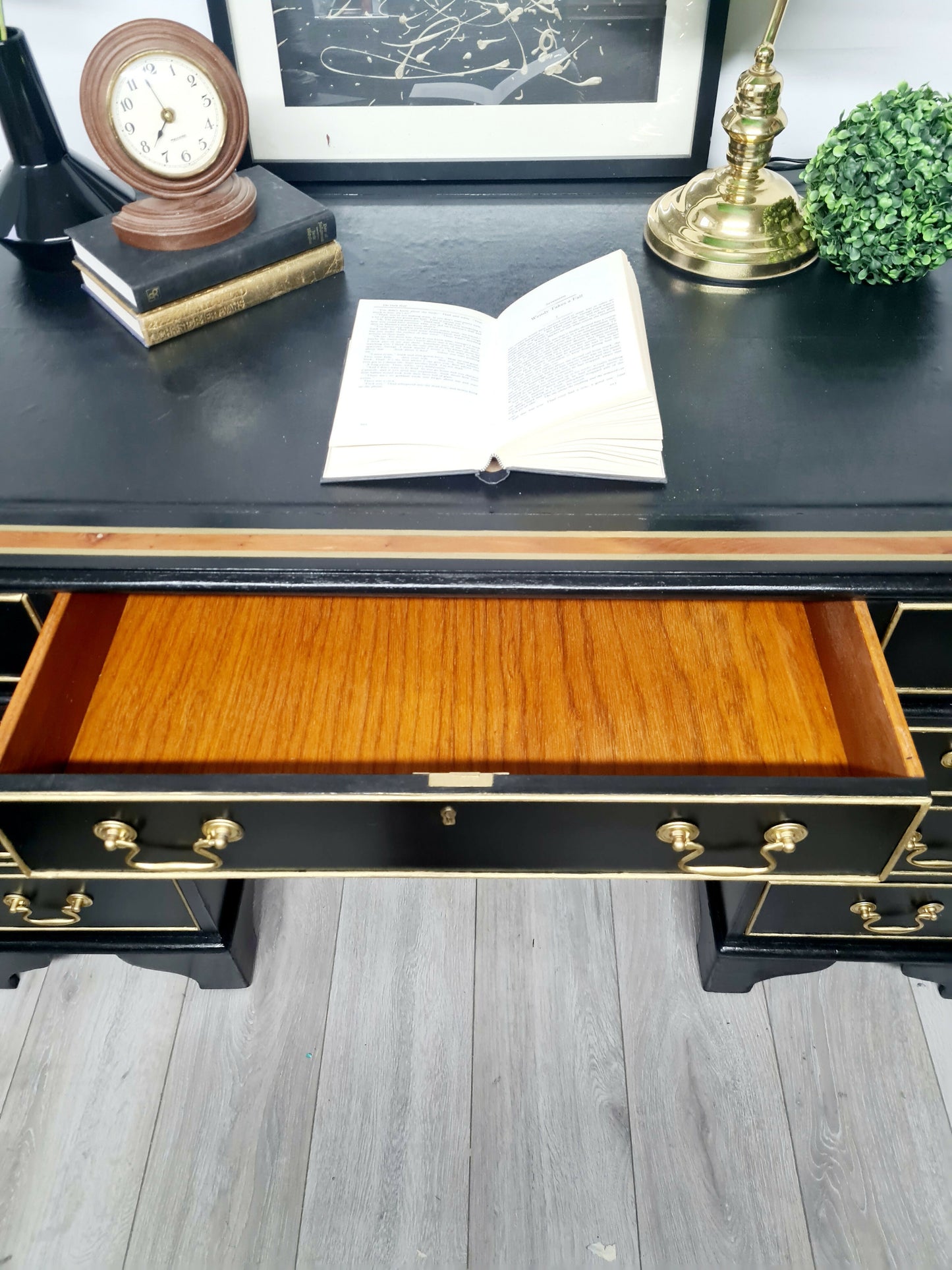 Black and gold captains chest