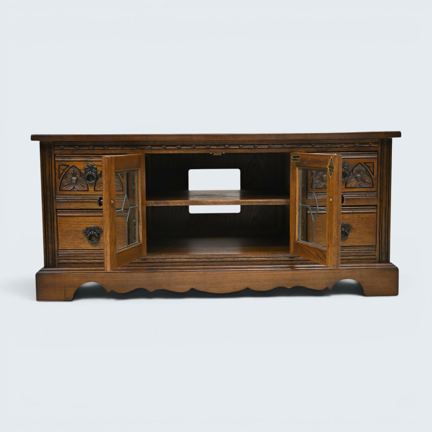 Old Charm Entertainment Cabinet TV Stand Model 2346 Light Oak FREE UK Delivery