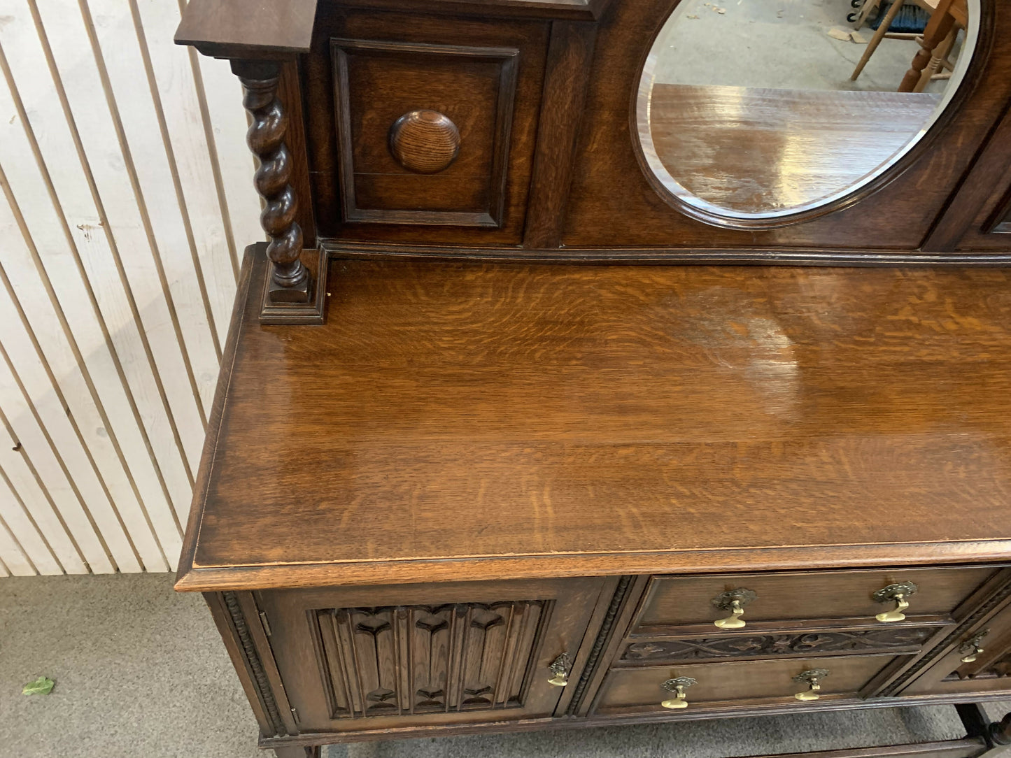 Vintage Jacobean Style MirrorBack Sideboard with 2 door and 3 Drawers .