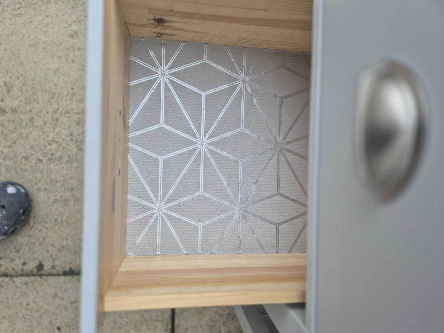 Beautiful bThis stunning large chest of drawers and bedside drawers have been painstakingly transformed using Frenchic paints, waxes and Sheen's. The drawers have been strengthened and lined with gorgeous embossed paper to keep your clothes cosedroom set