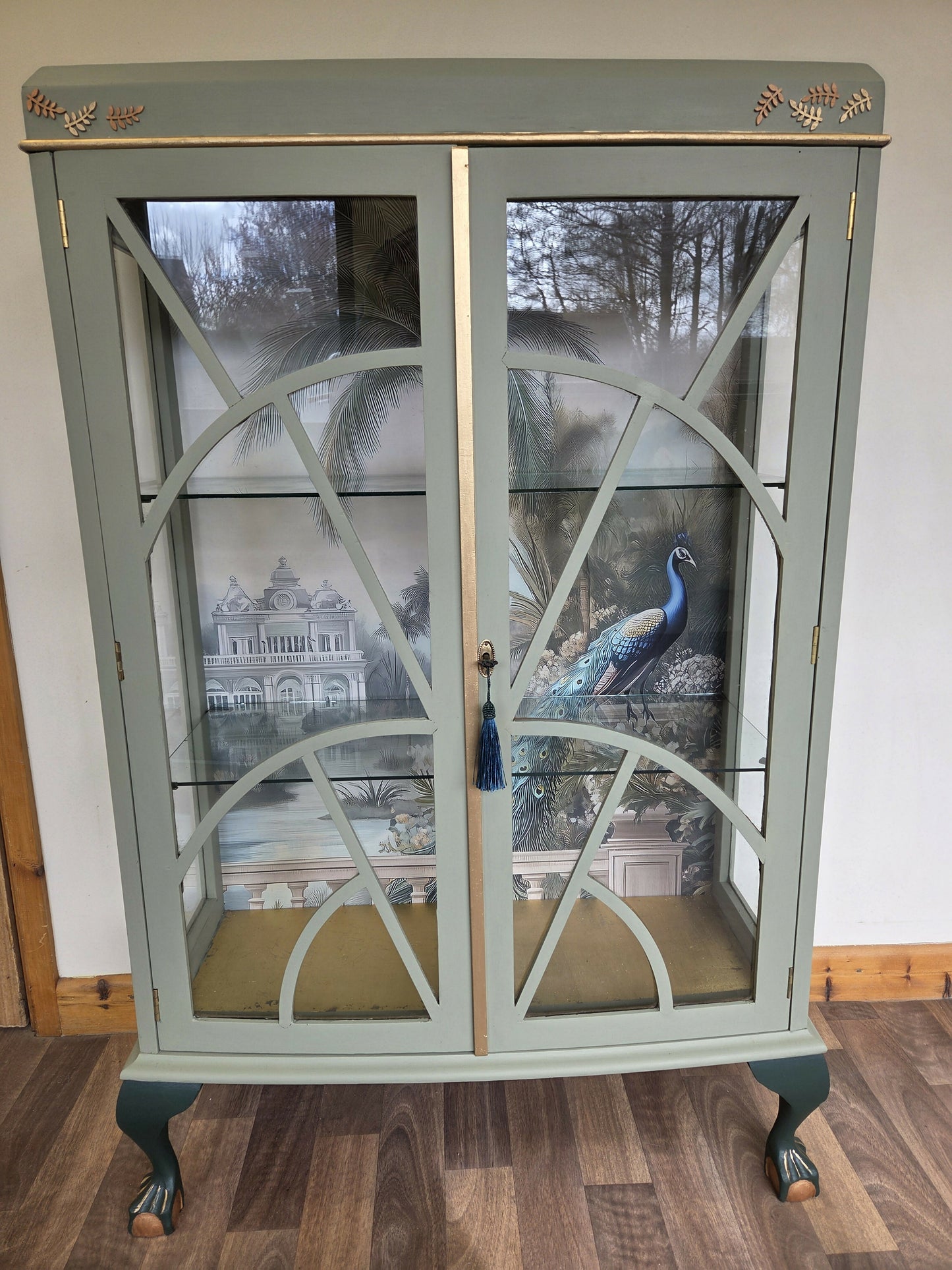 Claw and Ball Foot Cocktail/Drinks Cabinet