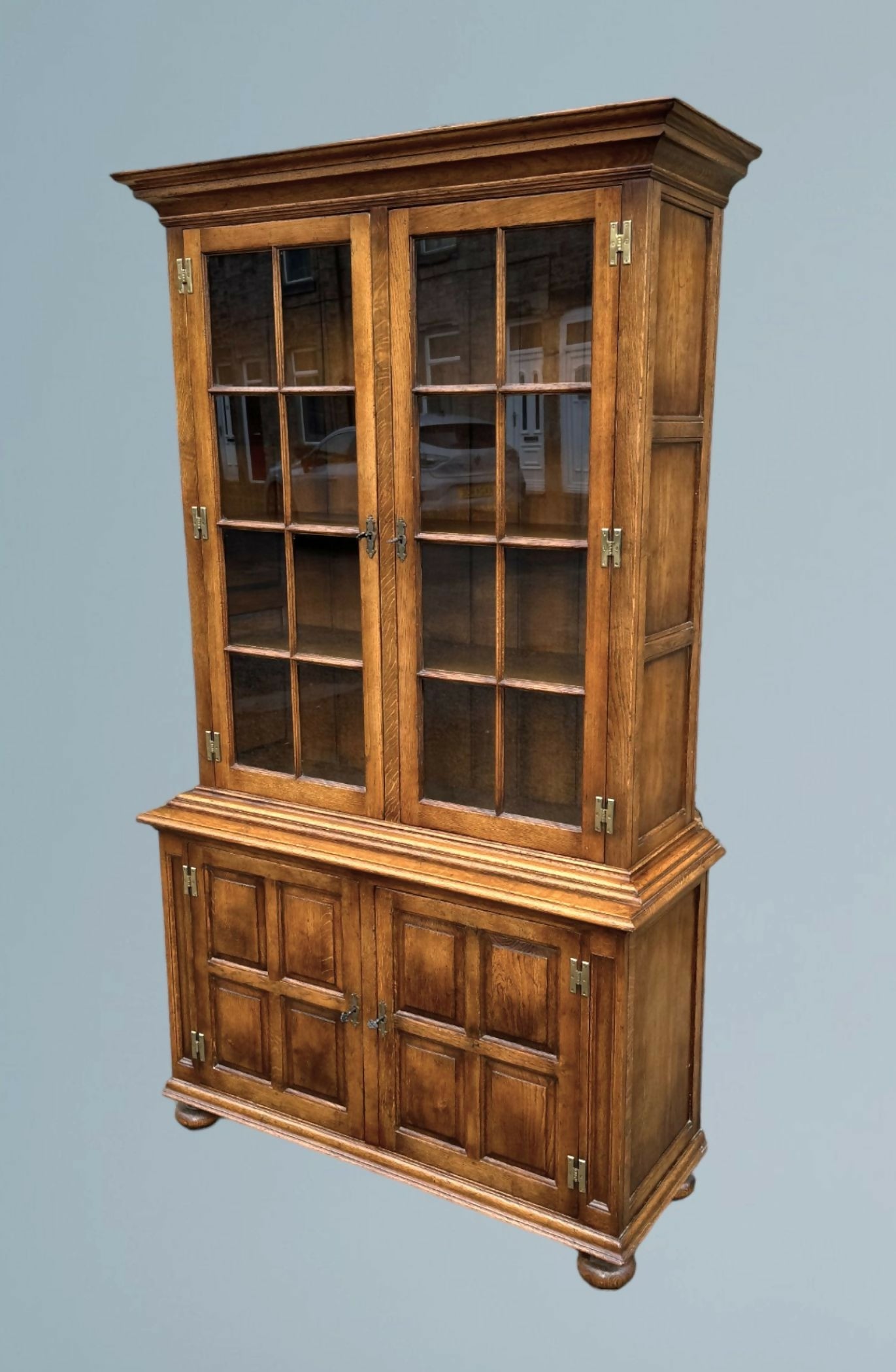 Good Quality Oak Bookcase