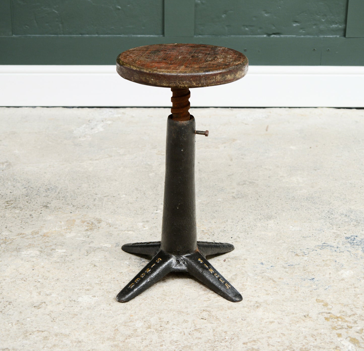 Antique Singer Sewing Machinists Stools - Cast Iron - Adjustable Height -SKU 166