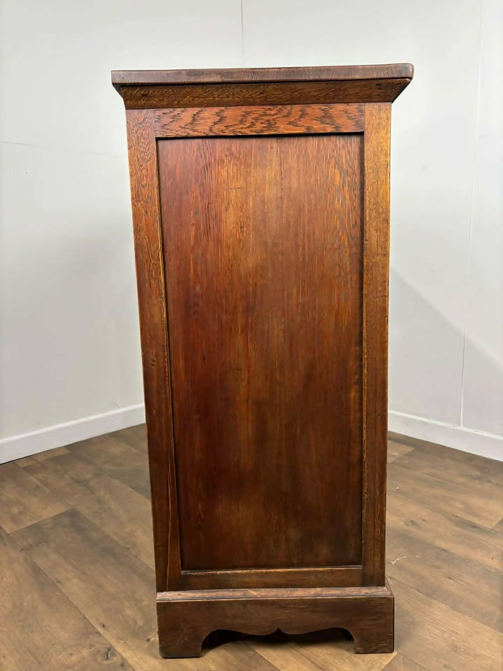 Arts & Crafts Style Oak Cabinet