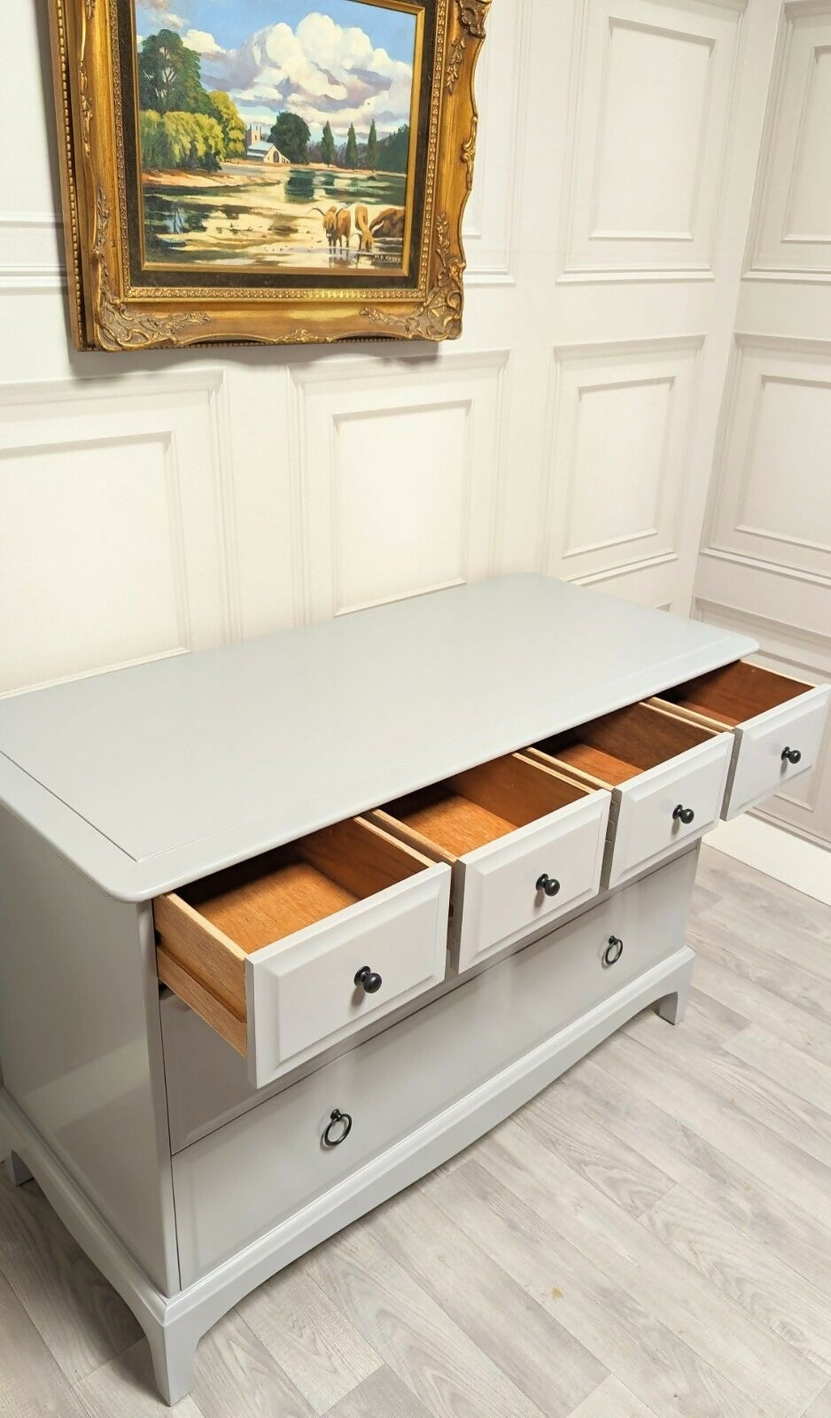 Professionally Sprayed Stag Minstrel 4 over 2 large chest of drawers (6 Drawer)