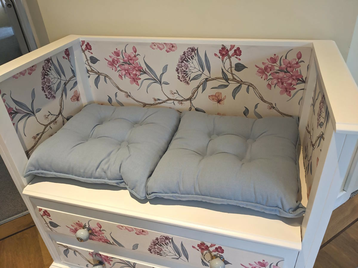 white and floral bench seat 4