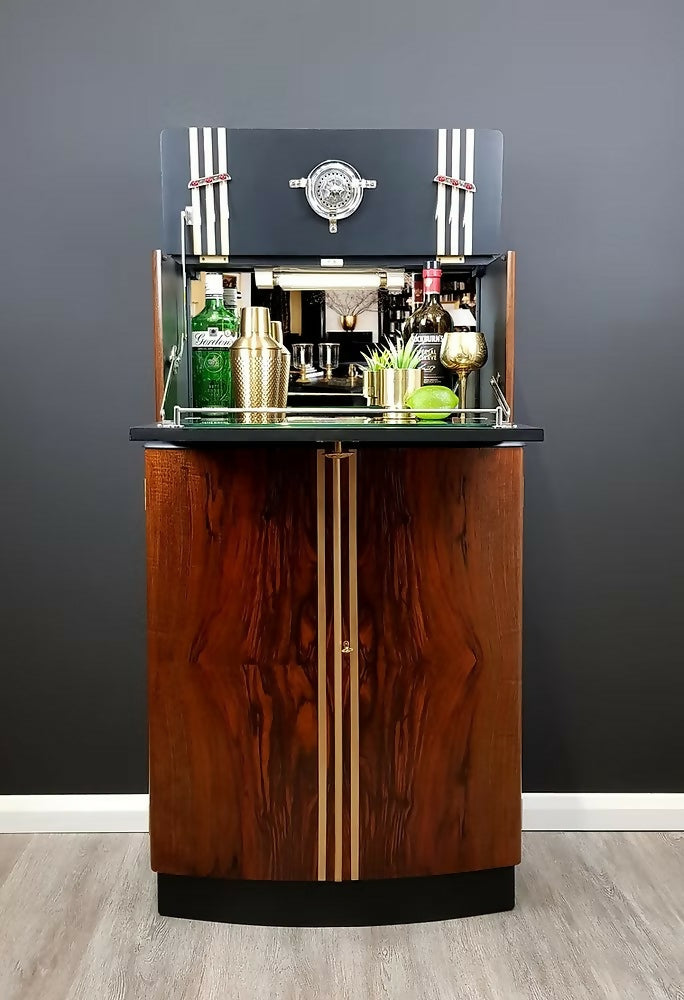 "Manhattan', Drinks Cocktail Cabinet, Drinks Cabinet, Gin Bar, Vintage 1950's.