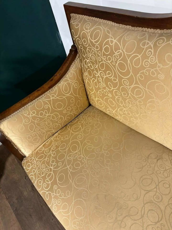 Edwardian Walnut Upholstered setteeasa