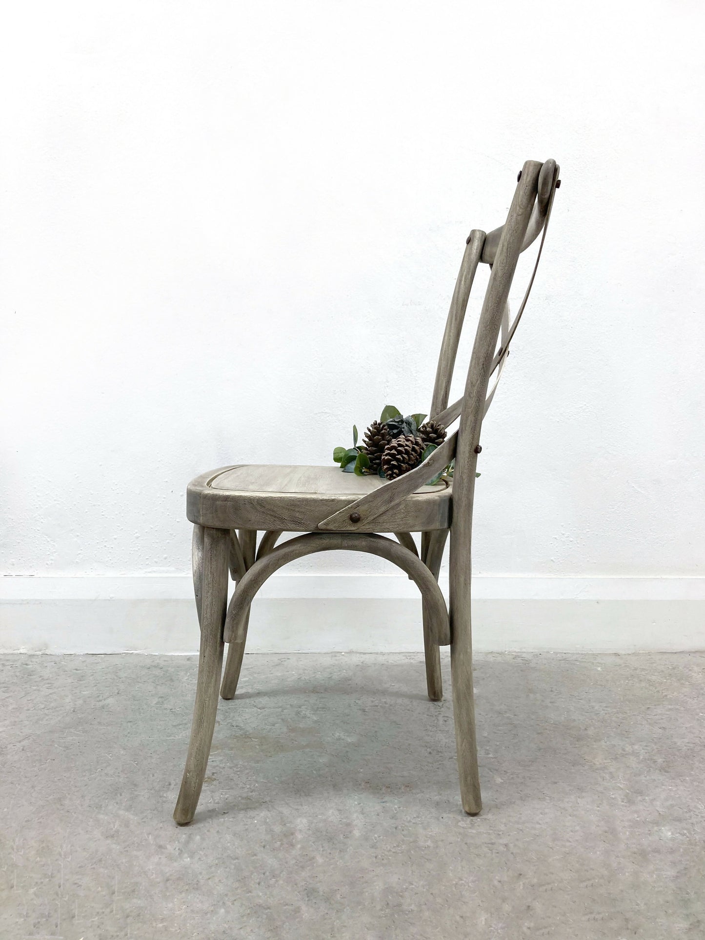 BENTWOOD VINTAGE HAND PAINTED SINGLE CHAIR