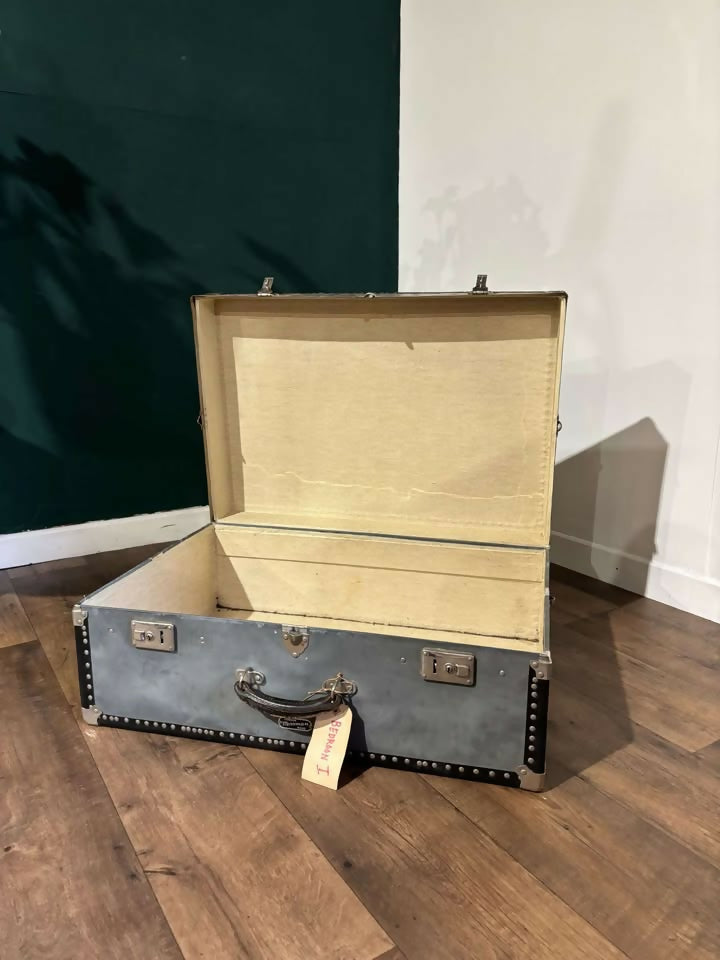 Edwardian Travellers Trunk2