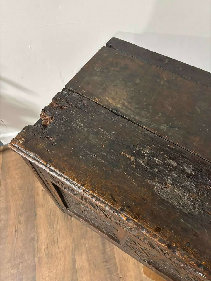 18th Century Georgian Blanket Box