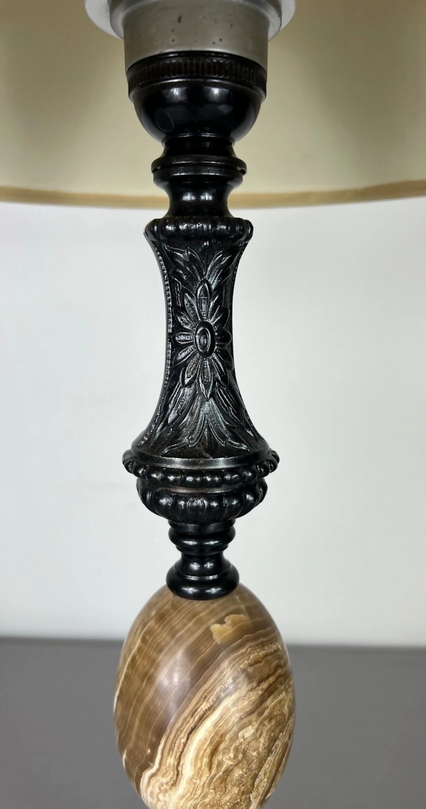 Table Lamp Vintage French Style Ceramic Brass Lamp with Shade LOT 5079