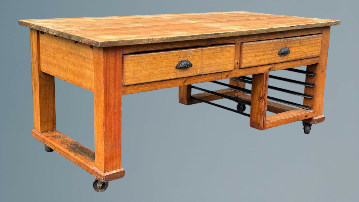 Antique / Vintage English Pine Bakers Work Table