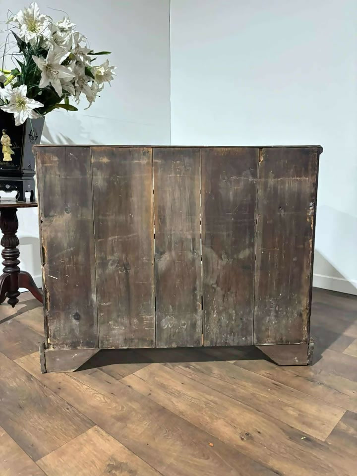 George III Oak & Mahogany Crossbanded Chestn