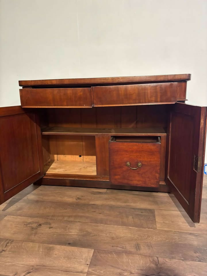 Victorian mahogany chiffonier features mm