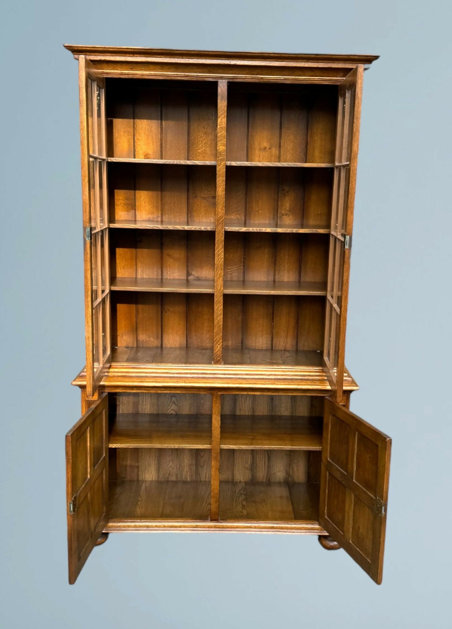 Good Quality Oak Bookcase