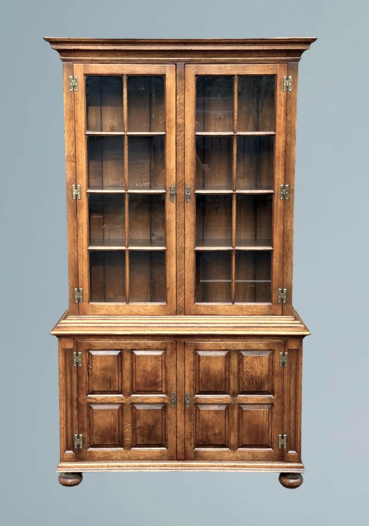 Good Quality Oak Bookcase