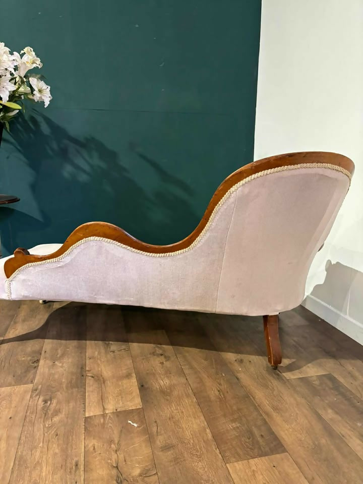 Victorian Mahogany Chaise Longuez