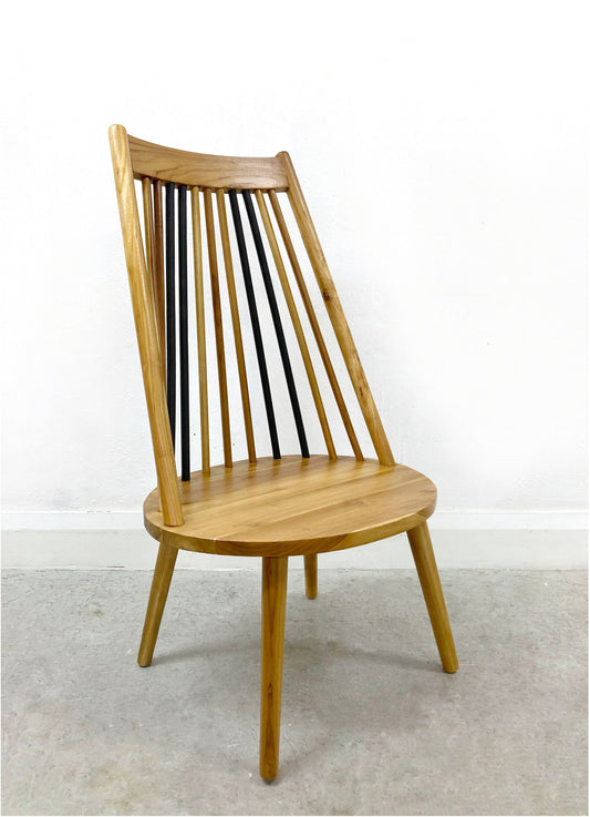 TEAK TALL-BACK CHAIR. SCANDINAVIAN STYLE SPINDLE CHAIR