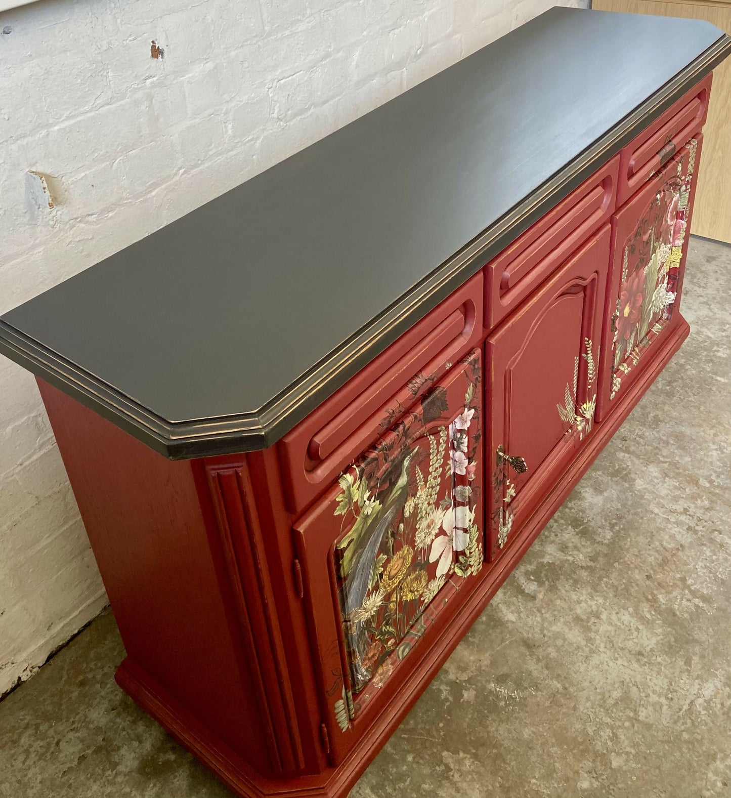 Sideboard Red Floral Decorated