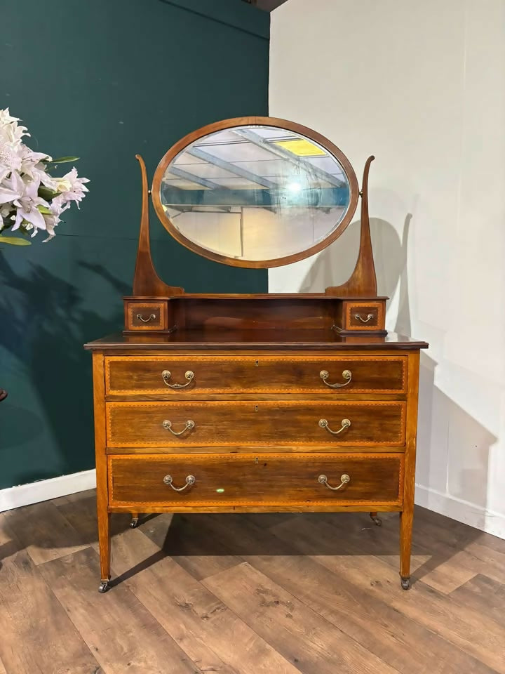 Edwardian mahogany inlaid dressing table featuringb