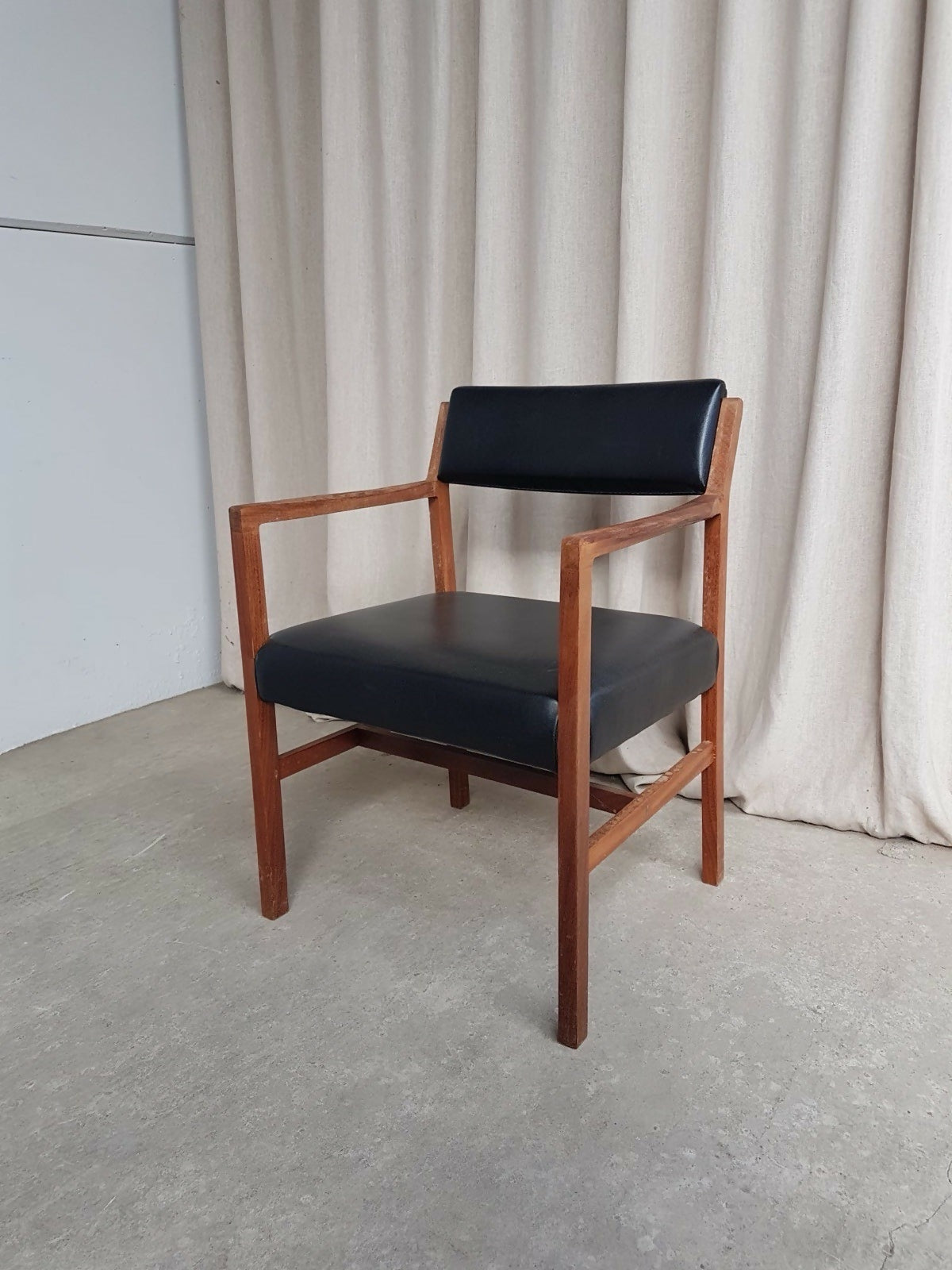 Vintage Mid Century Chair Side Occasional Armchair Scandi Danish Retro R777