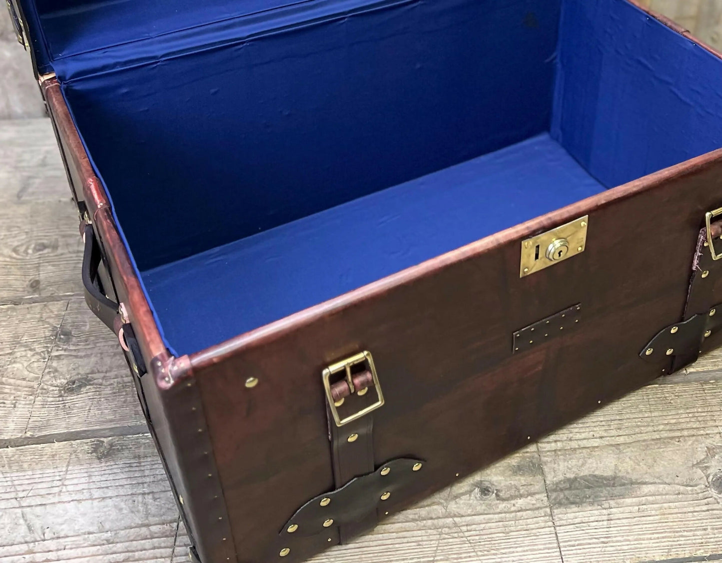 Genuine Bridle Leather Hand Dyed Belted Chestnut Brown Coffee Table Trunk