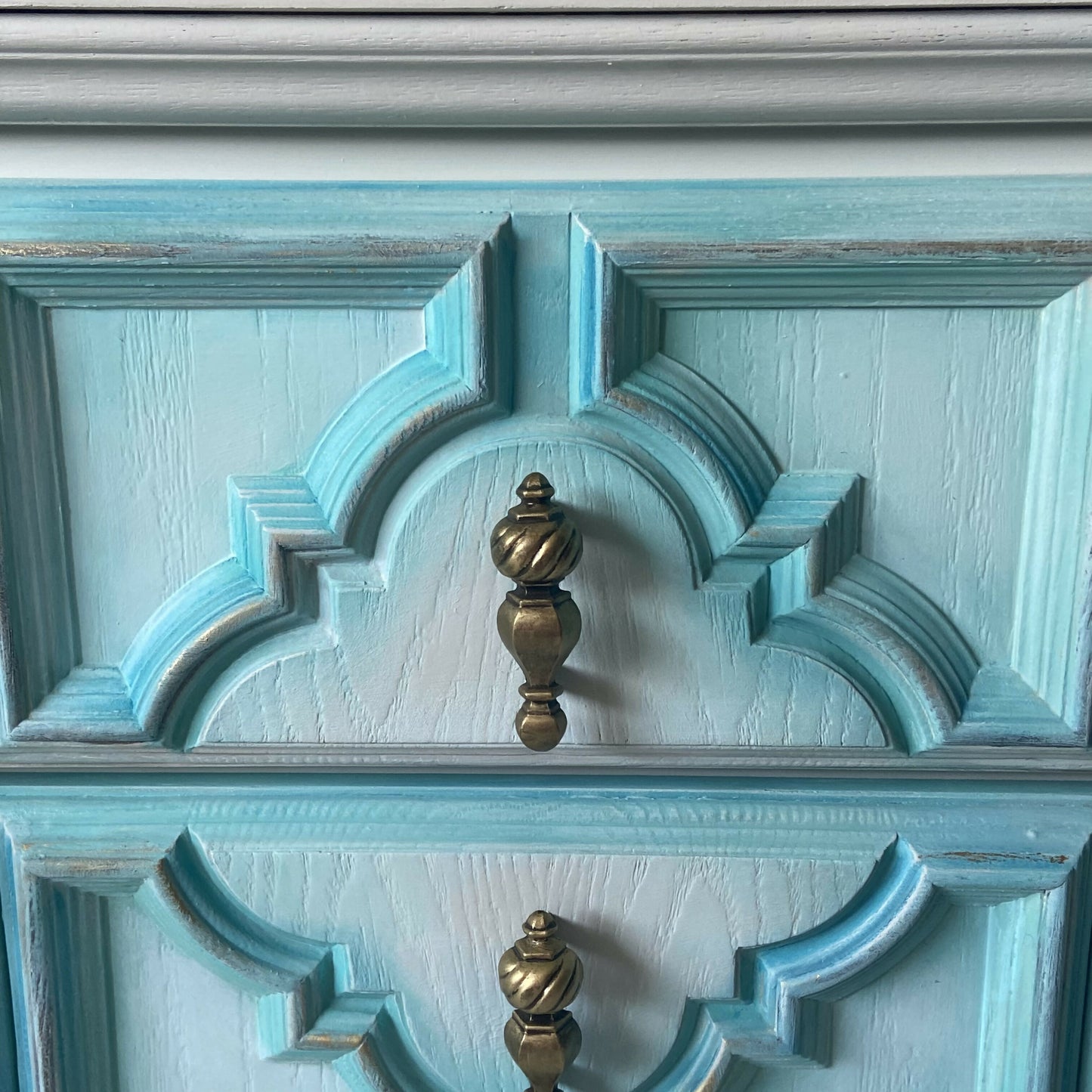 Bedside drawers, lamp table