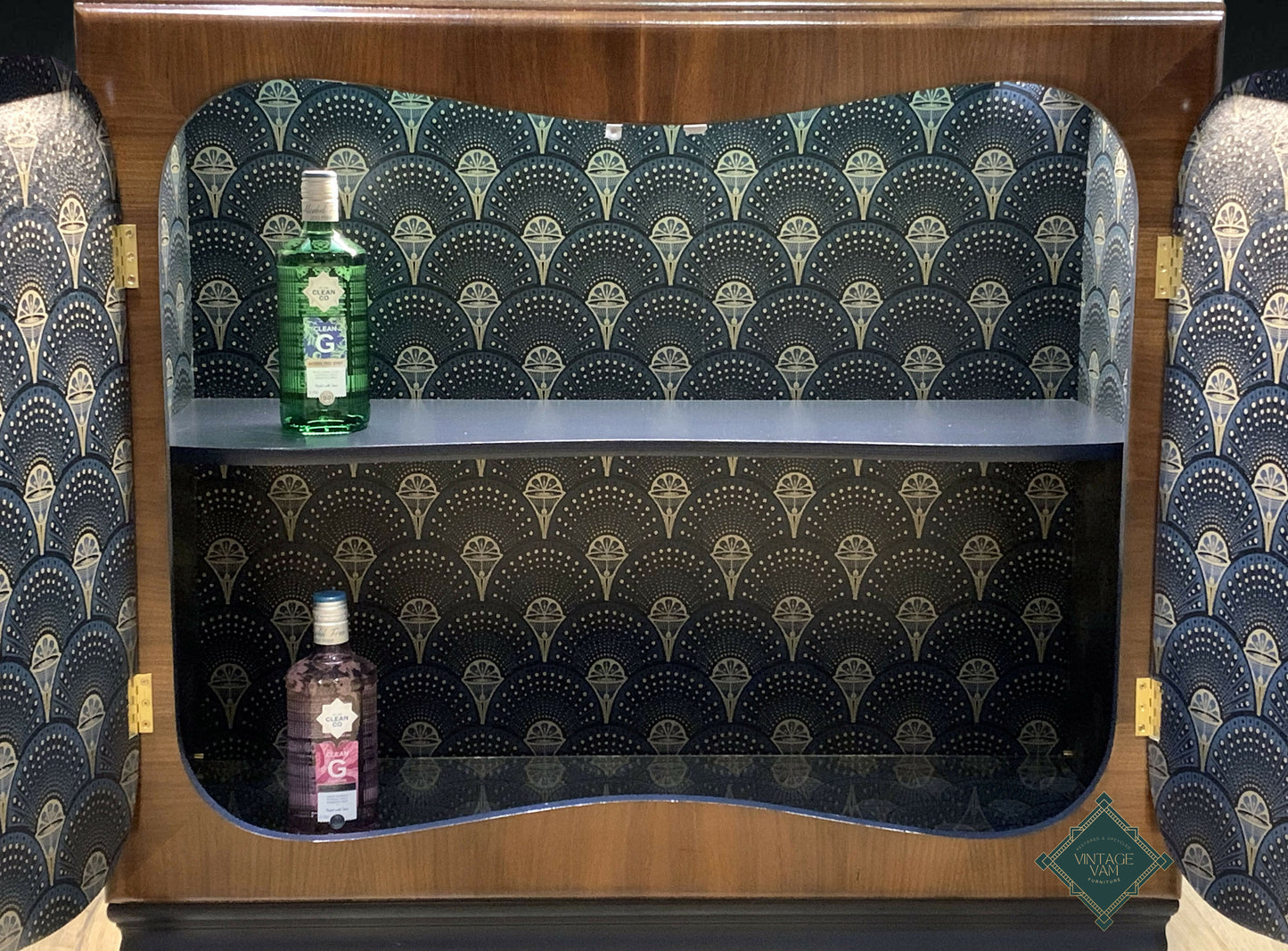 Art deco drinks cocktail cabinet