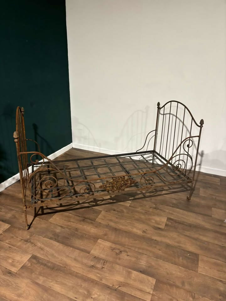 Victorian Folding Cast Iron French Single