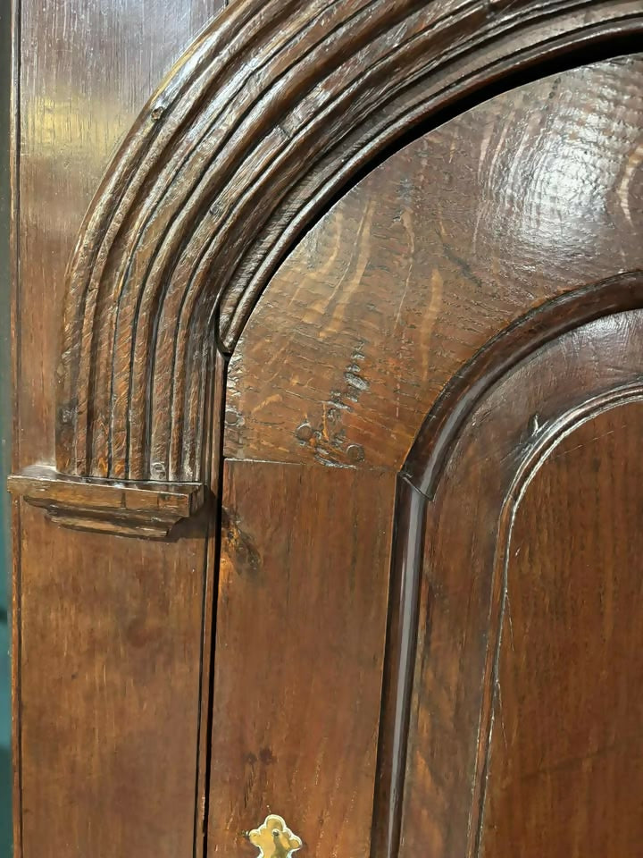 18th Century Corner Cabinet On Later Standz
