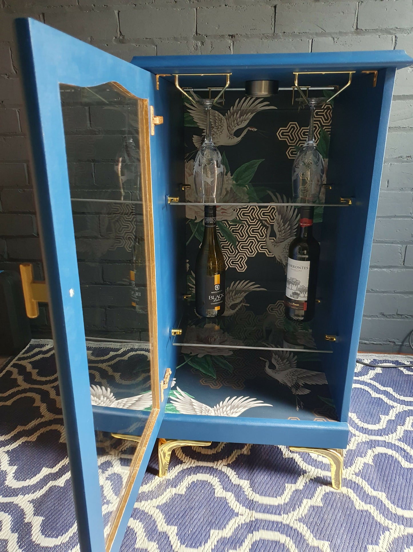 Drinks cabinet