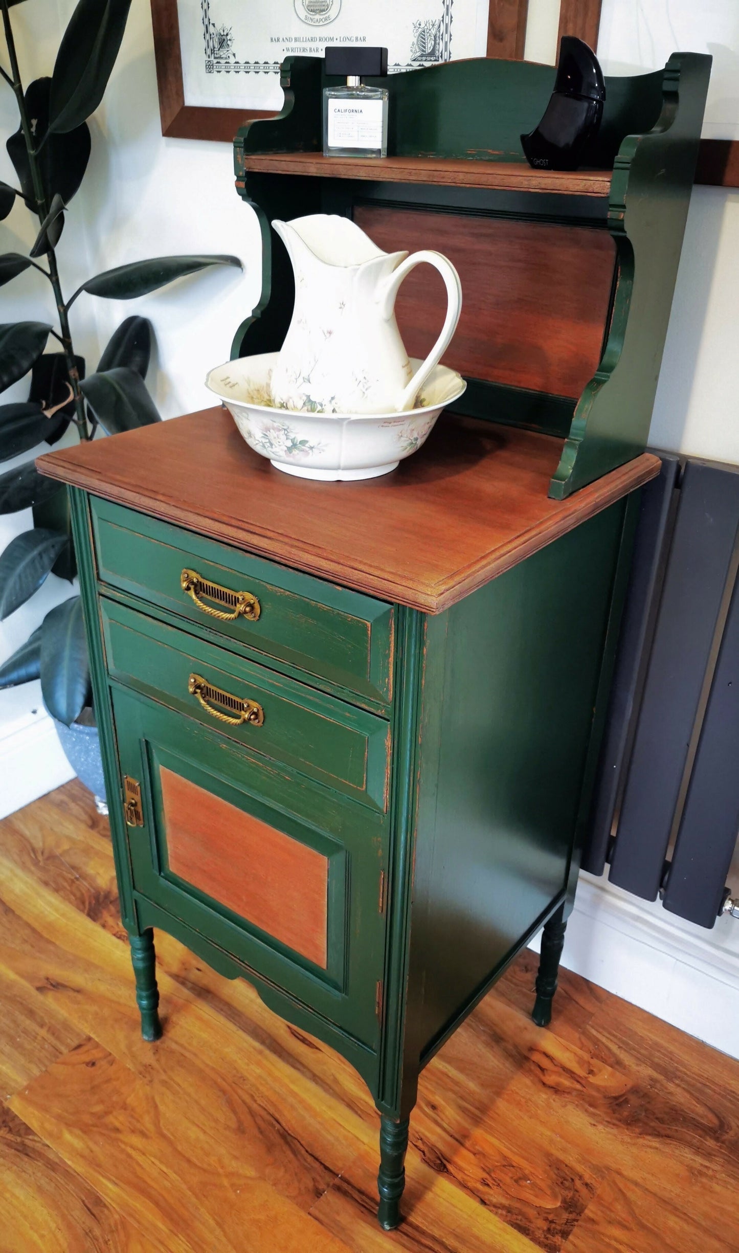 Small Vintage Washstand or Free Standing Kitchen Unit