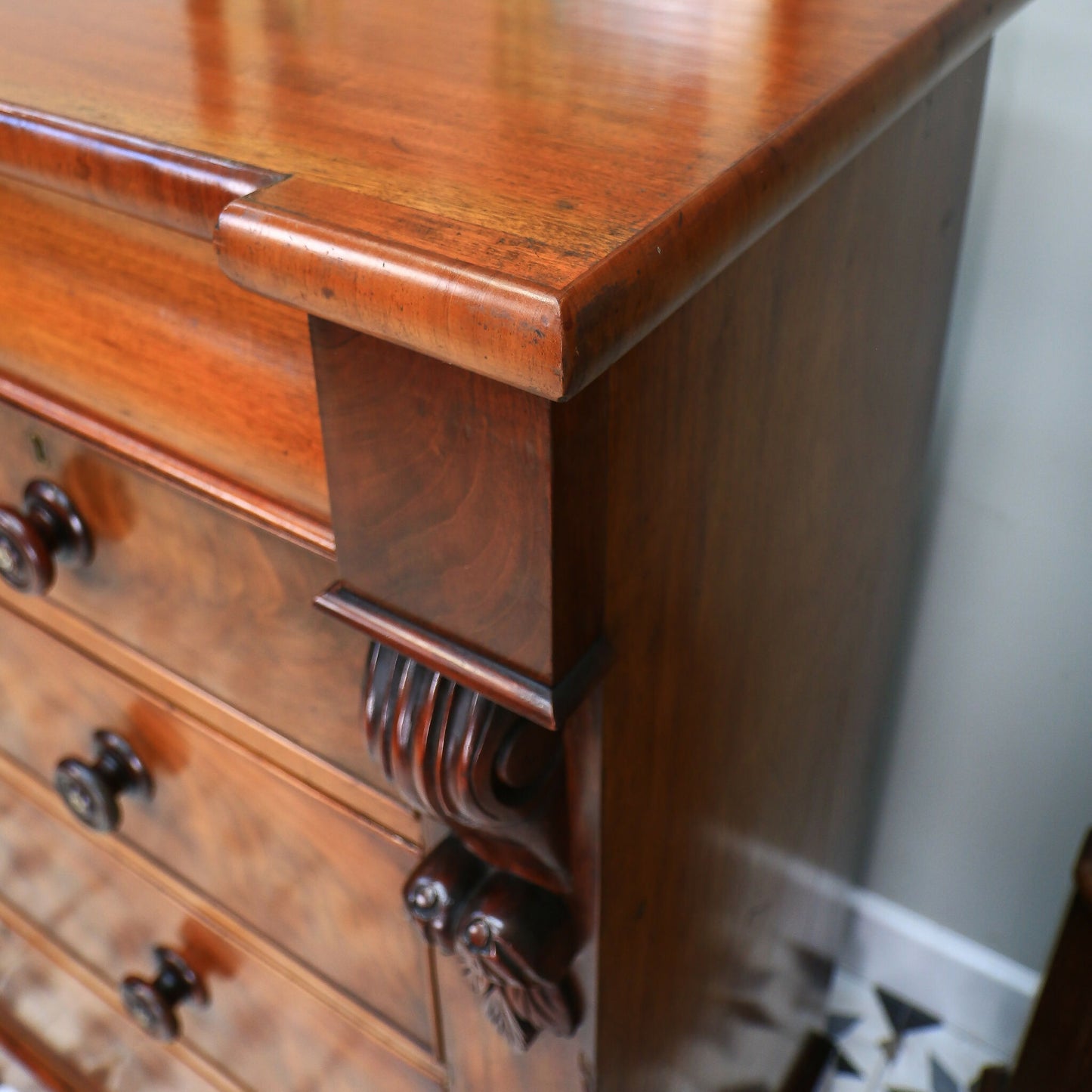 Scottish Mahogany Chest of Drawers Two Short Over Three Long Scroll Corbels