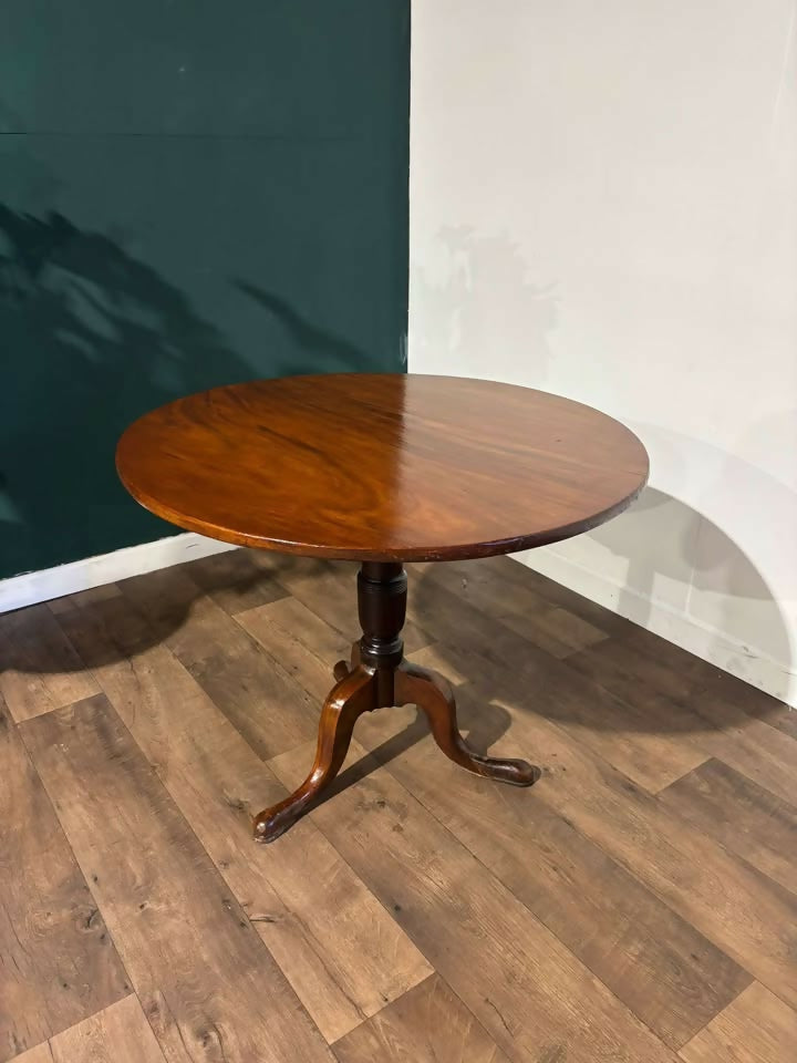 19th Century Mahogany Tripod Tablemm