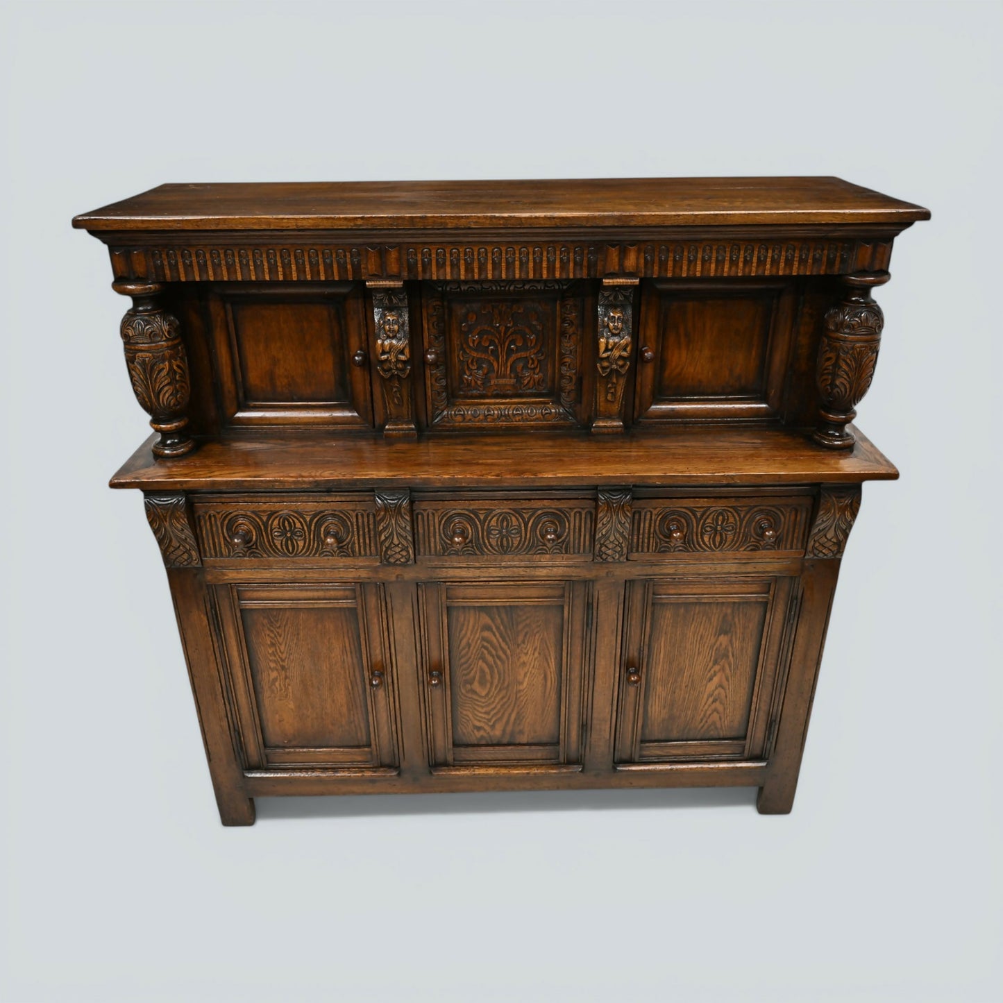 Oak Court Cupboard Buffett Sideboard By Skull (Ercol) Vintage FREE UK Delivery