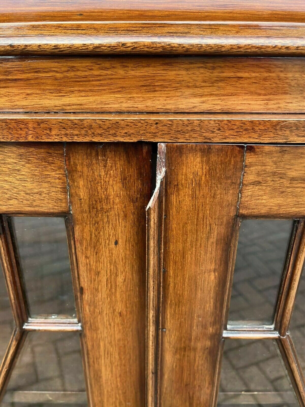 Vintage Mahogany Bookcase Display Cabinet With Adjustable Shelves