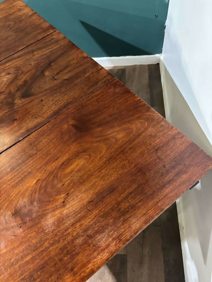 Georgian Mahogany Drop Leaf Tablen