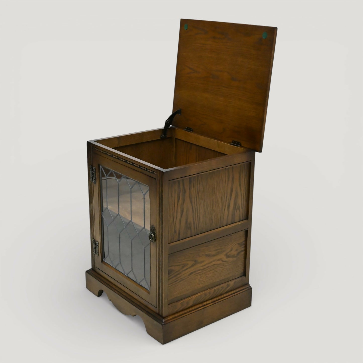 Old Charm Hi Fi Cabinet 1 Adjustable Shelf Light Oak #2266 FREE UK Delivery*. SBR11065/2010E