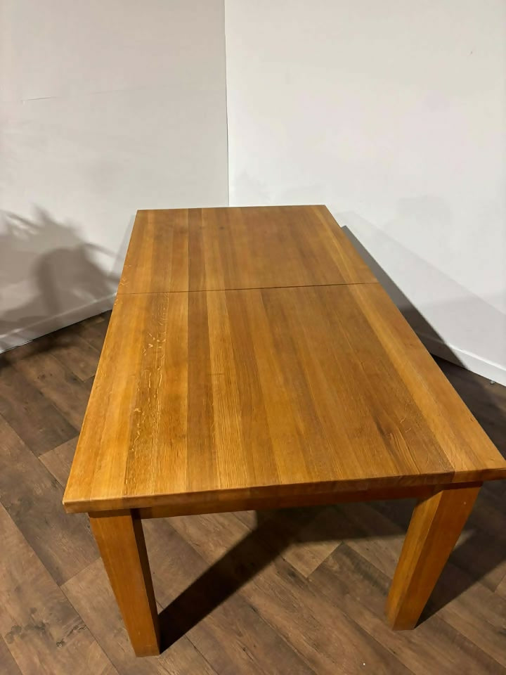 Contemporary Solid Oak Extending Dining Table