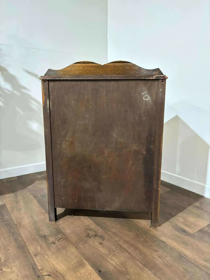 Vintage Oak Four Drawer Chestz