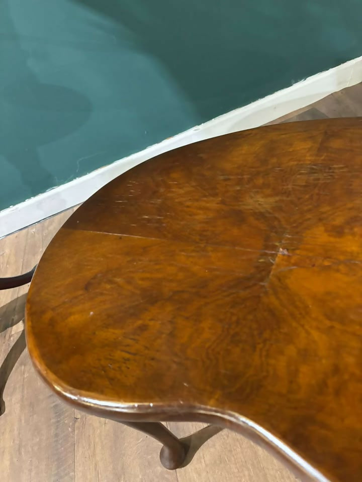 Vintage Mahogany Kidney Shaped Side Tablev