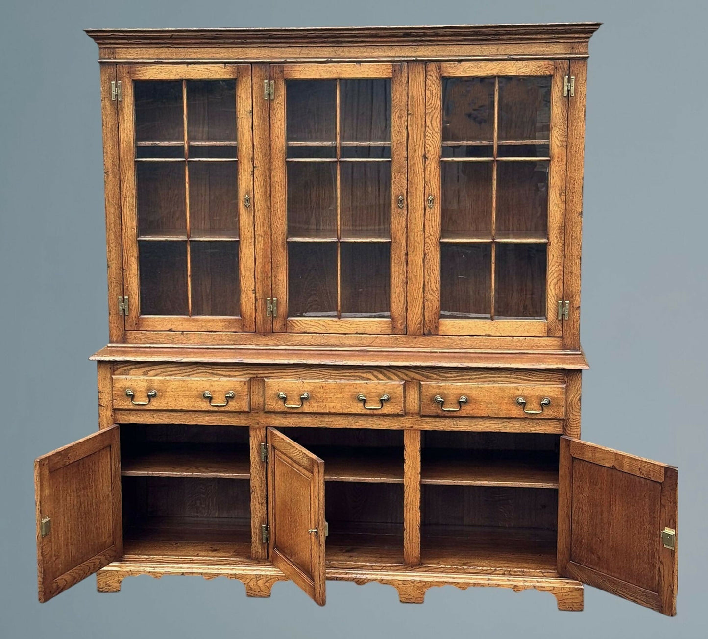 Good Quality Oak Glazed Bookcase