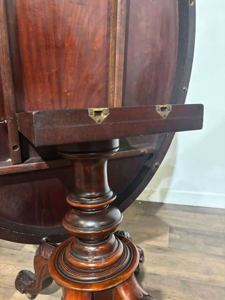 Victorian Mahogany Oval Breakfast Table2