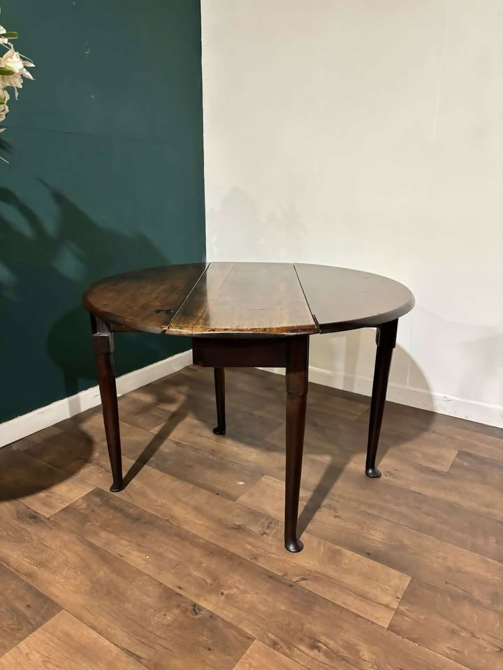 Antique Walnut Drop Leaf Tablecvc