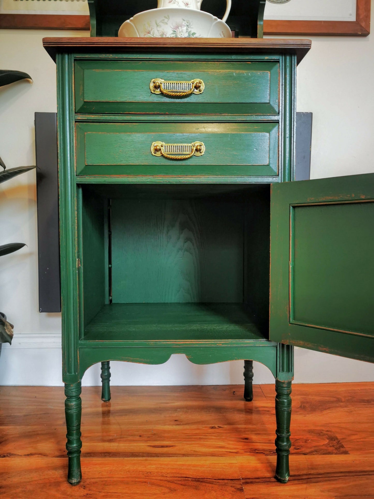 Small Vintage Washstand or Free Standing Kitchen Unit
