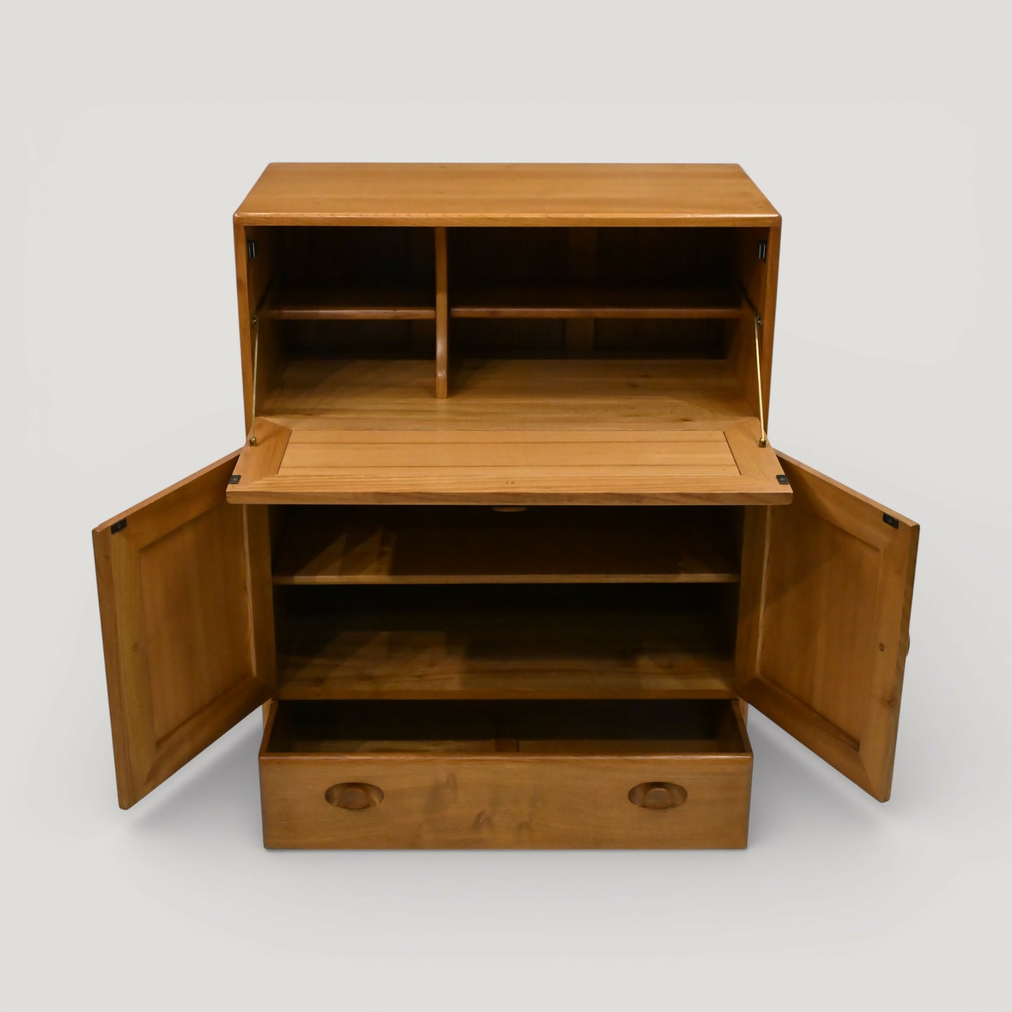 Ercol Drinks Cabinet Bureau Gin/Drinks Cabinet Light Finish FREE UK Delivery. SBR11121/3010E