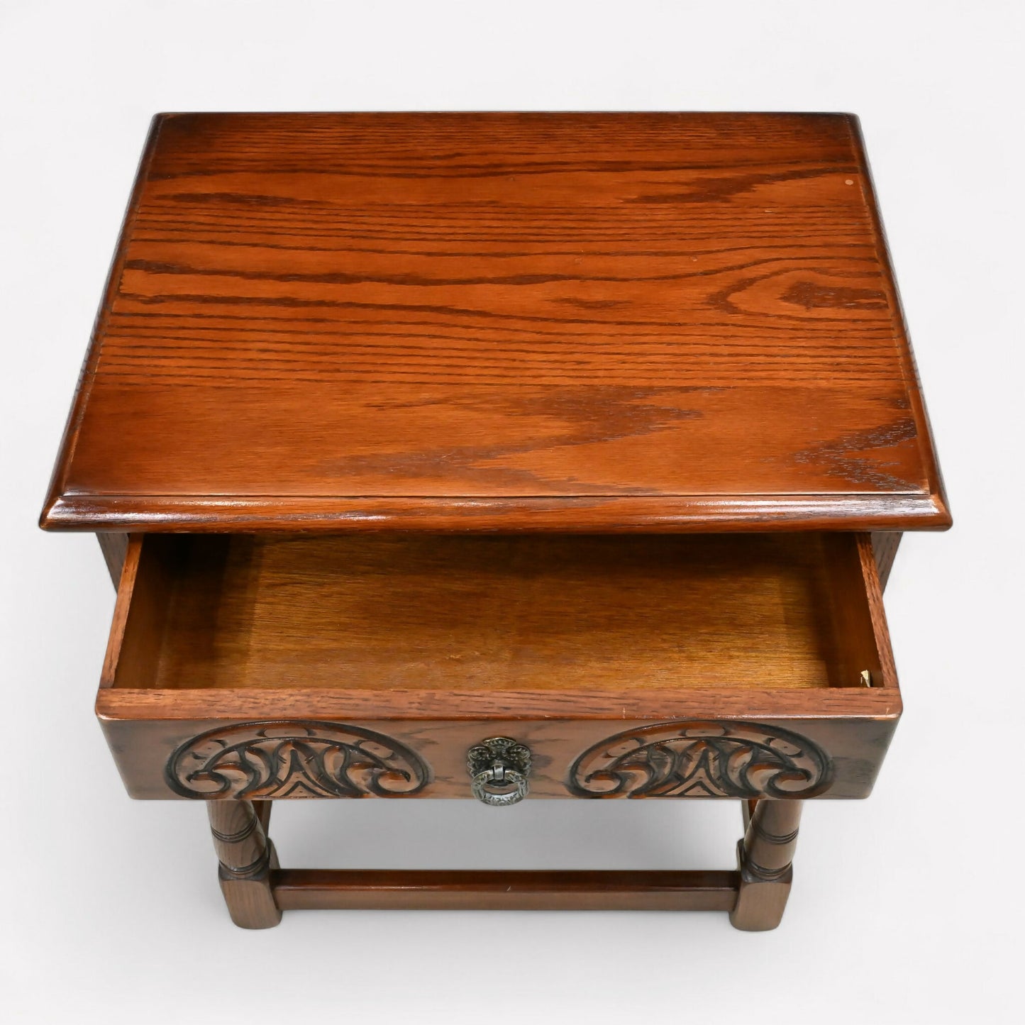 Old Charm Side Table Lamp Table Tudor Brown Finish With Drawer FREE UK* Delivery. SBR10880/0109E