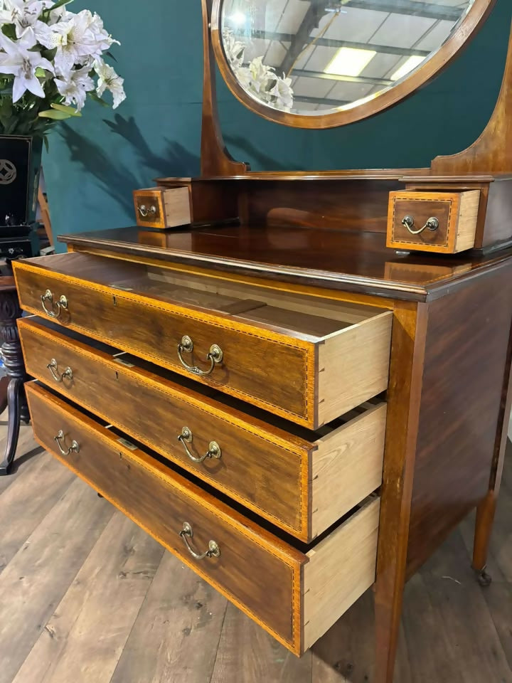 Edwardian mahogany inlaid dressing table featuring