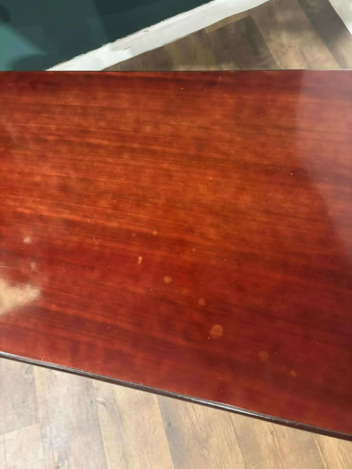 Reproduction Mahogany Side Tableqw